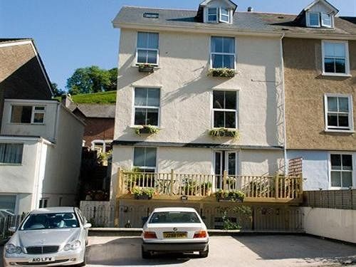 Anchor House Bed & Breakfast Dartmouth Exterior photo